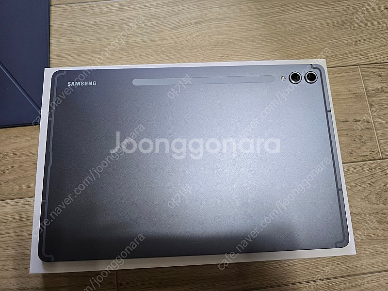 갤럭시탭 s10 플러스 와이파이 256기가 팝니다.--3