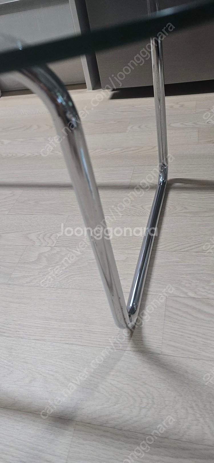 아낙 시니컬 T1200 유리 타원형 테이블 판매합니다--3