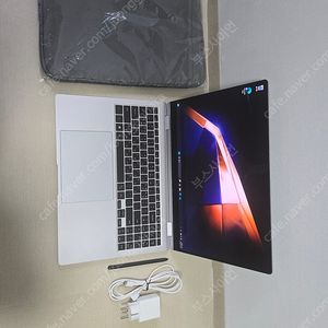 삼성 갤럭시북4프로360 실버 울트라7,16gb,512gb,윈11 노트북 판매합니다.