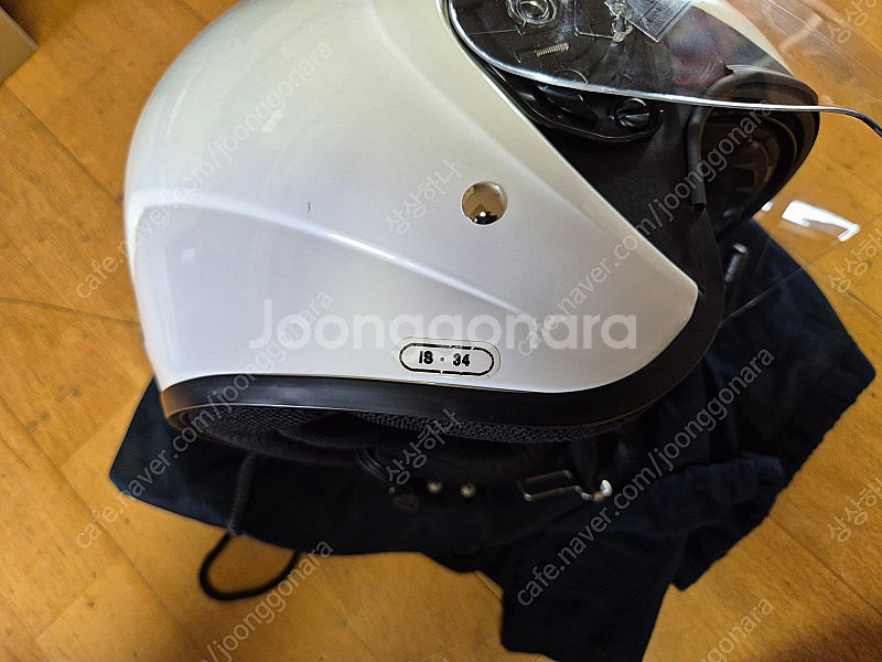 HJC IS-34 흰색 오토바이 헬멧 팝니다--5