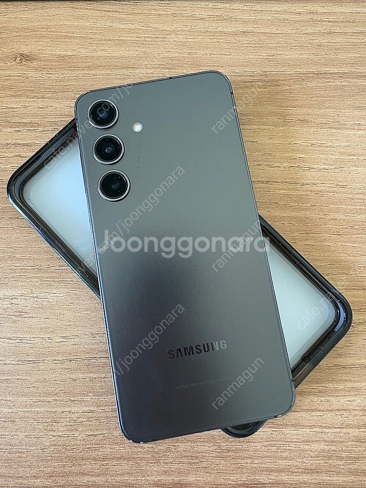 갤럭시S24 512GB 블랙 자급제+케이스티파이 맥세이...--3
