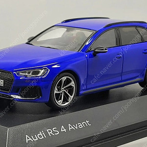 1:43 아우디 RS4 다이캐스트 모형자동차