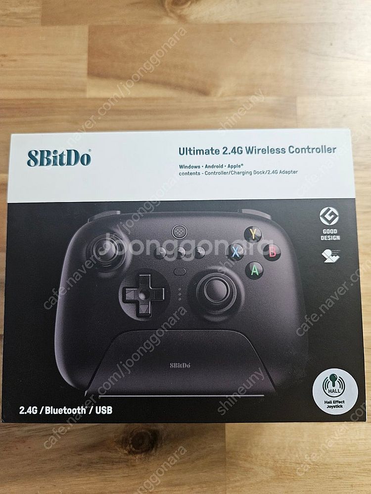 8bitdo 2.4G 컨트롤러 미개봉 새상품 택포--0