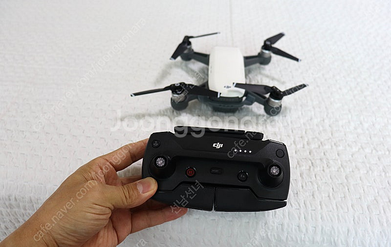 Dji spark 플라이모어 콤보 드론 판매합니다--5