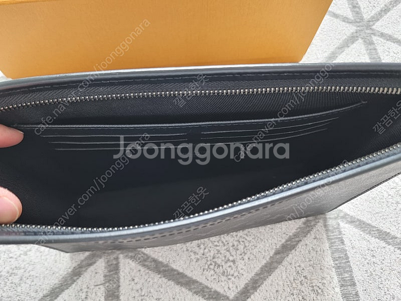 백화점판 루이비통 포쉐트 보야주 클러치 가방--2
