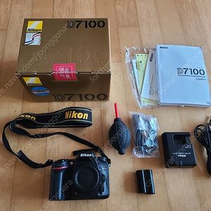 니콘 D7100 카메라 (풀박스, 2,440컷, s급