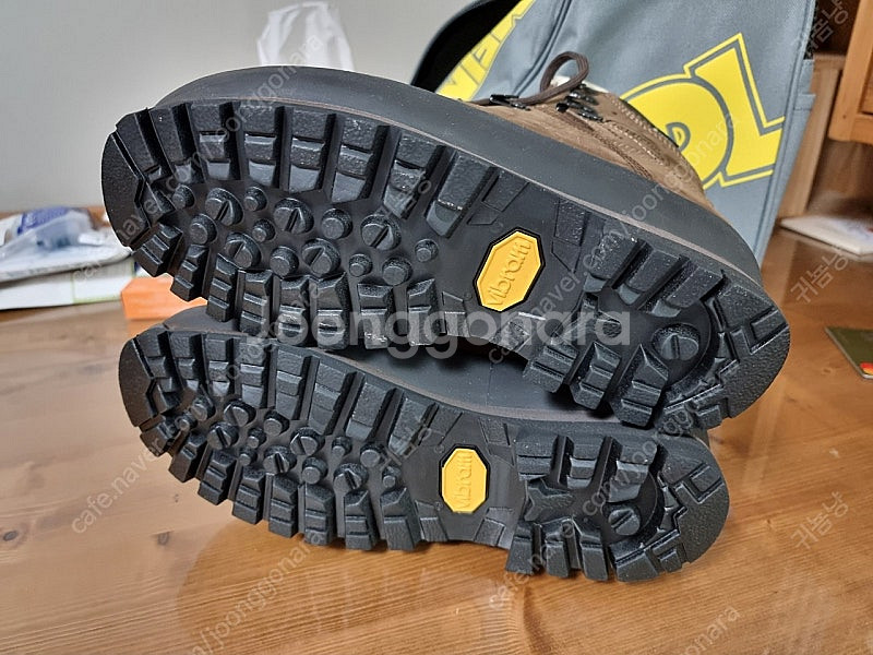 마인들 등산화 구퍼트 GTX 새상품 팝니다(쿨거래시 네...--4