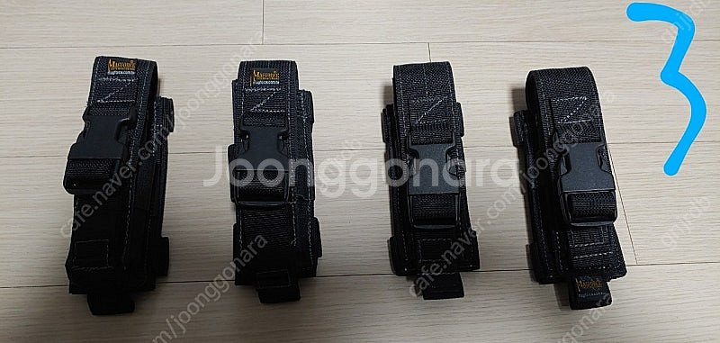 미사용 신품 ) 서바이벌 게임용 정품 파우치 판매합니다--8