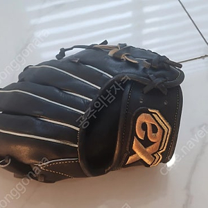 자낙스 좌투용 야구글러브 팝니다