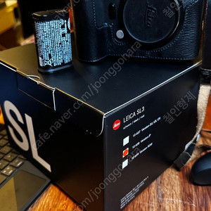 라이카 Leica SL3 , 구형 밧데리, 가죽케이스 포함 (직거래: 경기 남부 수원 등)