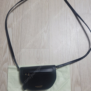 버버리 올림피아 미니 크로스백 이미지