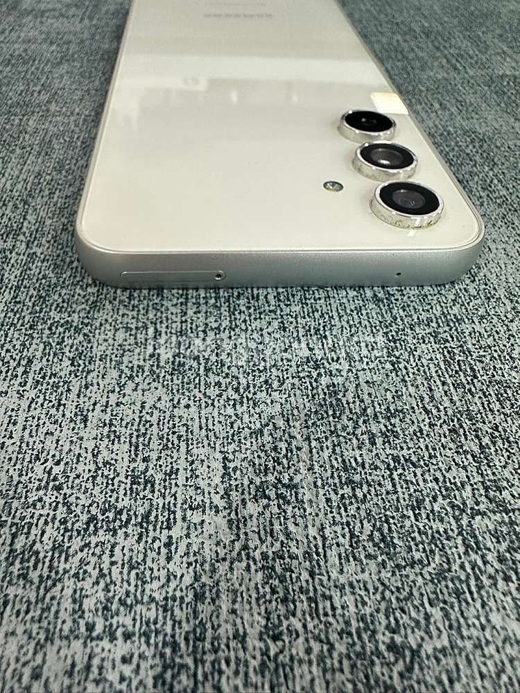 (SKT) 갤럭시퀀텀4 128G 크림 23년 6월개통 ...--6