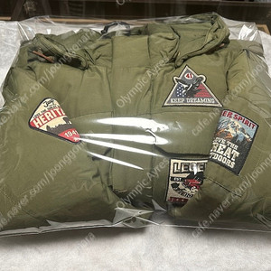 신품 - JEEP 코리아 정품 지프 패딩 + 조끼 분리 및 후드 탈부착 가능 (상세고지내역 확인후 구매)
