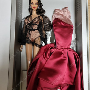 패션로얄티 Enamorada Natalia Fatale 개봉풀셋