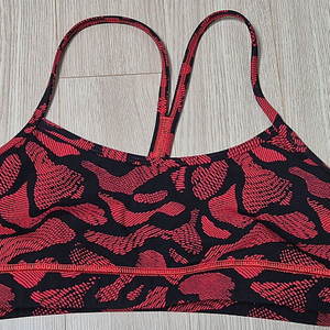 룰루레몬 Flow Y Sports Bra 6 사이즈 스포츠 브라 브라탑