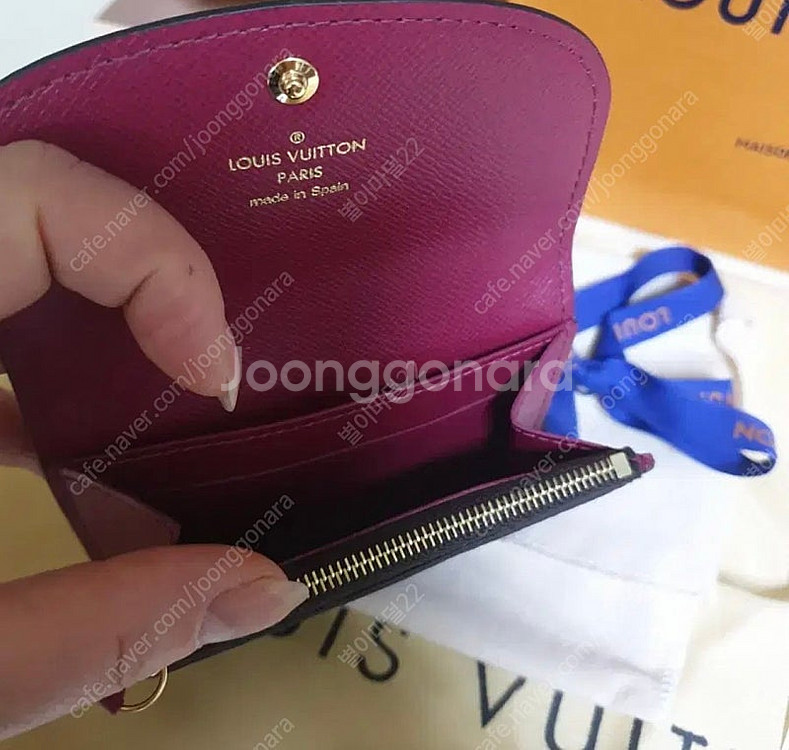 루이비통 모노그램 로잘리 반지갑 금장 판매합니다(구성품...--1