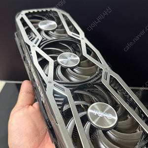 이엠텍 RTX3080 블랙에디션 그래픽카드