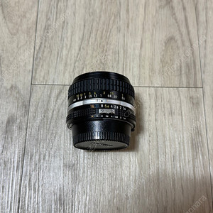 니콘 50mm 1.4 수동렌즈 팝니다