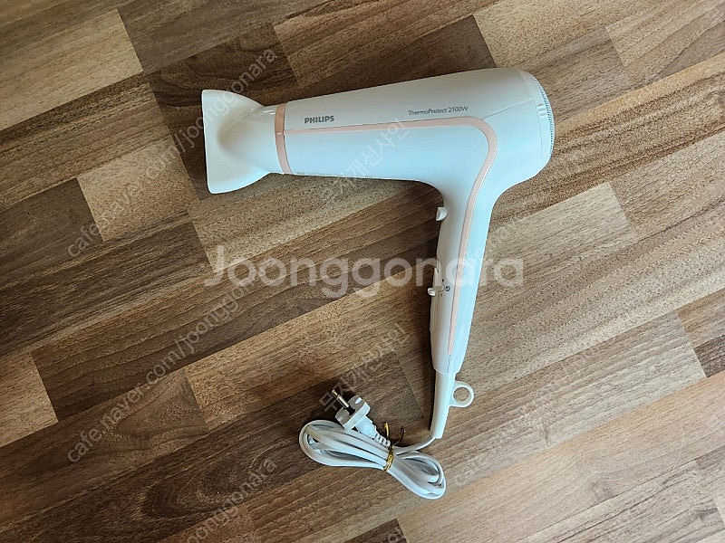 필립스 헤어드라이기 팝니다 상태좋습니다반값택배비포함 1...--0