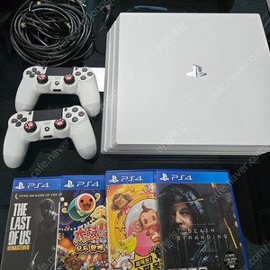 ps4 pro 7218b 화이트 + 게임 4개