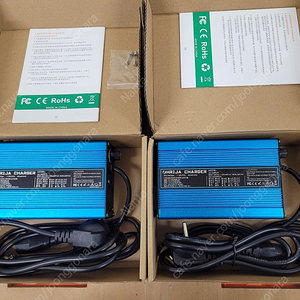 미 사용 58.4V 5A 충전기