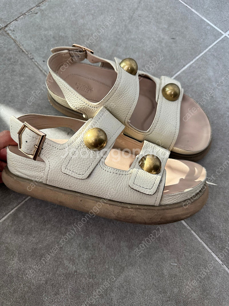 슈콤마보니 오브샌들 380(250사이즈)--1