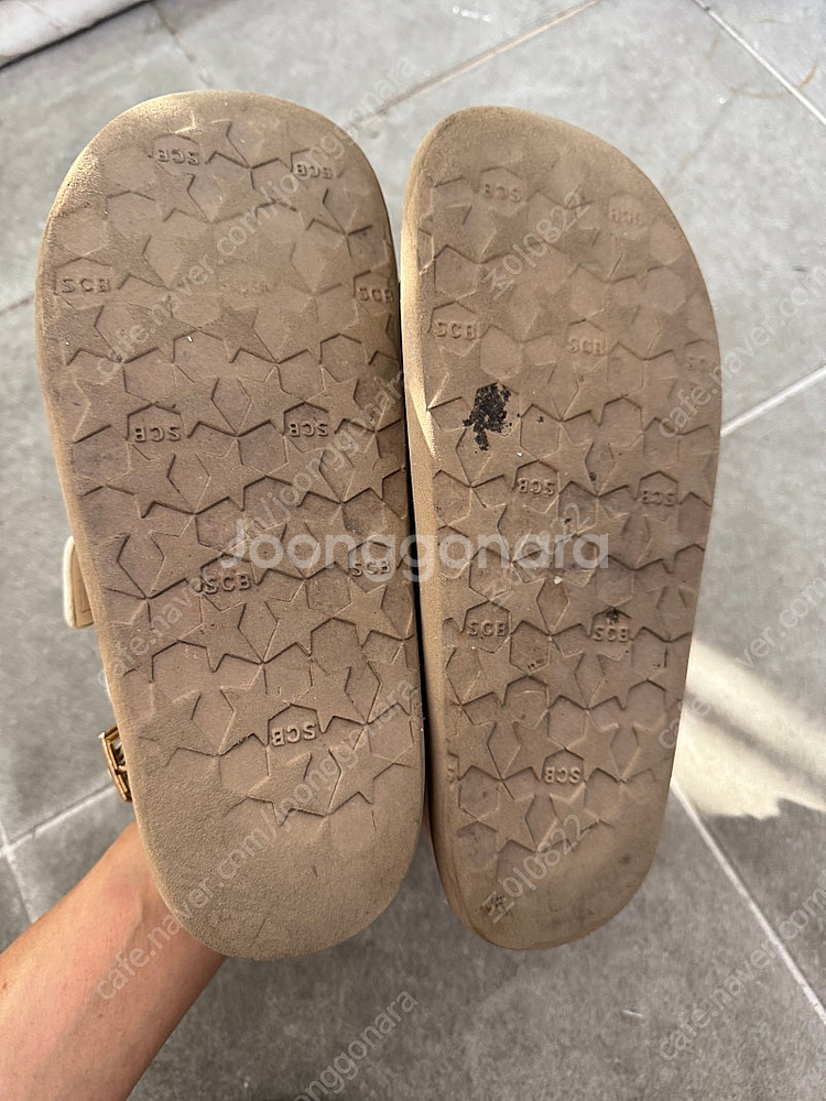 슈콤마보니 오브샌들 380(250사이즈)--3