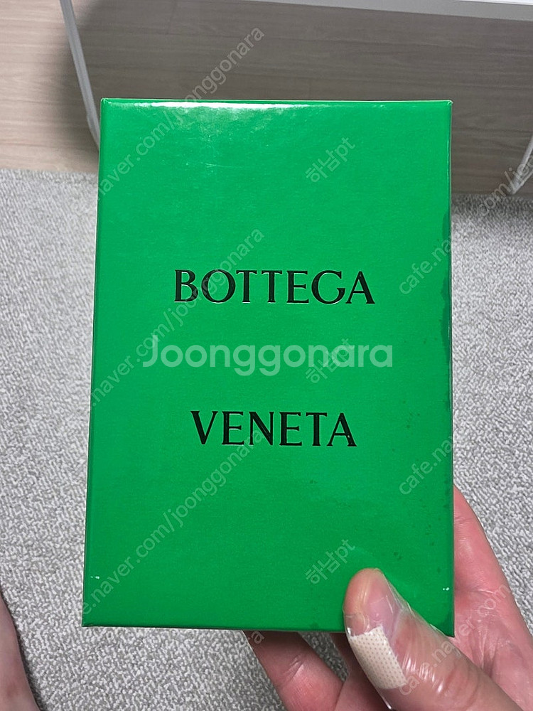 보테가베네타 카프스킨 카드지갑 블랙 새제품--0