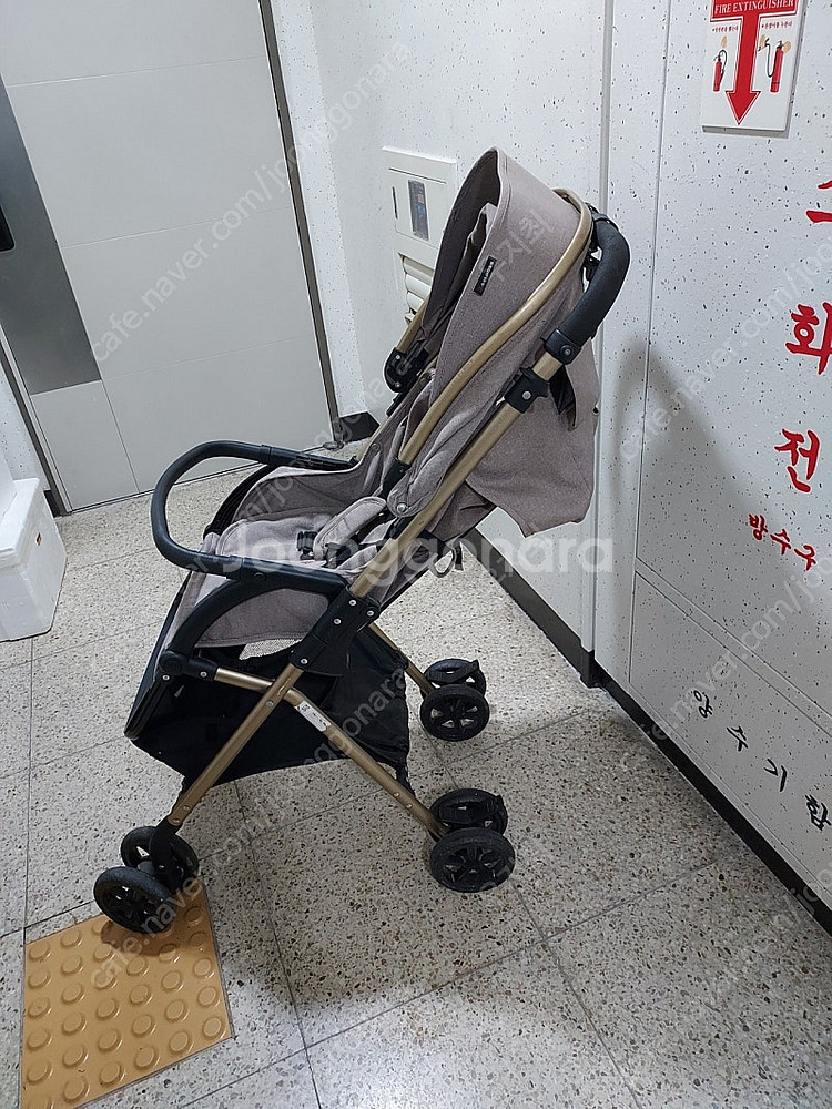에어보스유모차 18000원--0