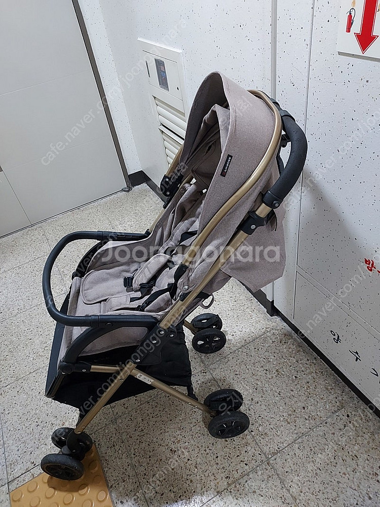 에어보스유모차 18000원--1