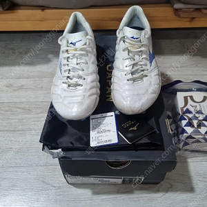미즈노 레뷸라컵 재팬 255 판매
