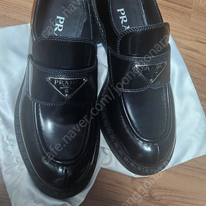 PRADA 프라다 1D246M ULR G055 F0002 초콜릿 브러시드 가죽 로퍼 1326565