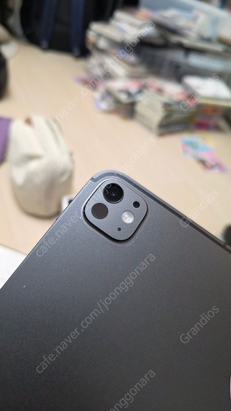 아이패드 프로 11 m4 블랙s급(셀룰러,256gb)+악세사리 일체 120만--6