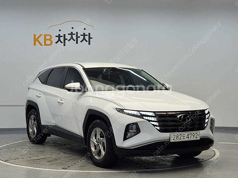 현대 투싼 (NX4) 디젤 20 4WD 모던 중고차 최...--3