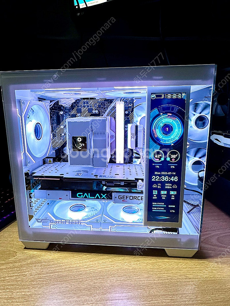 데스크탑 PC 컴퓨터 팝니다. 게이밍·영상편집·화이트--1