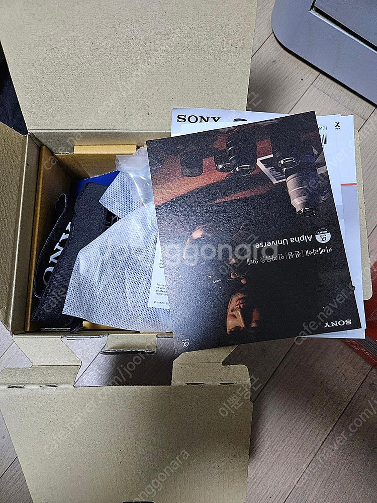 소니 a7c 실버 8800컷 풀박스 팝니다. fe 35...--7