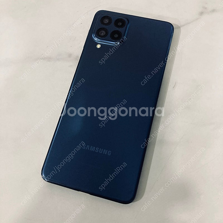 갤럭시 퀀텀3 블루 128기가 액정S급 매우깨끗한기기 10만원 판매합니다!--1