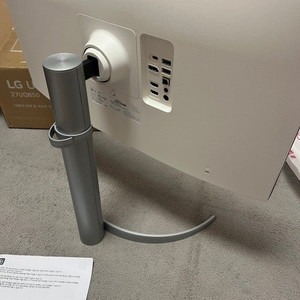 LG 27UQ850W 4K 모니터 판매