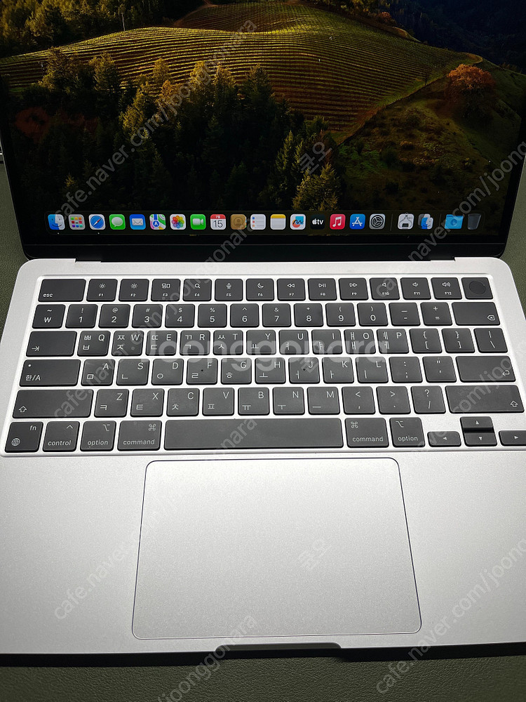 M2 맥북 에어 10코어 고급형 16gb 512gb 실...--2