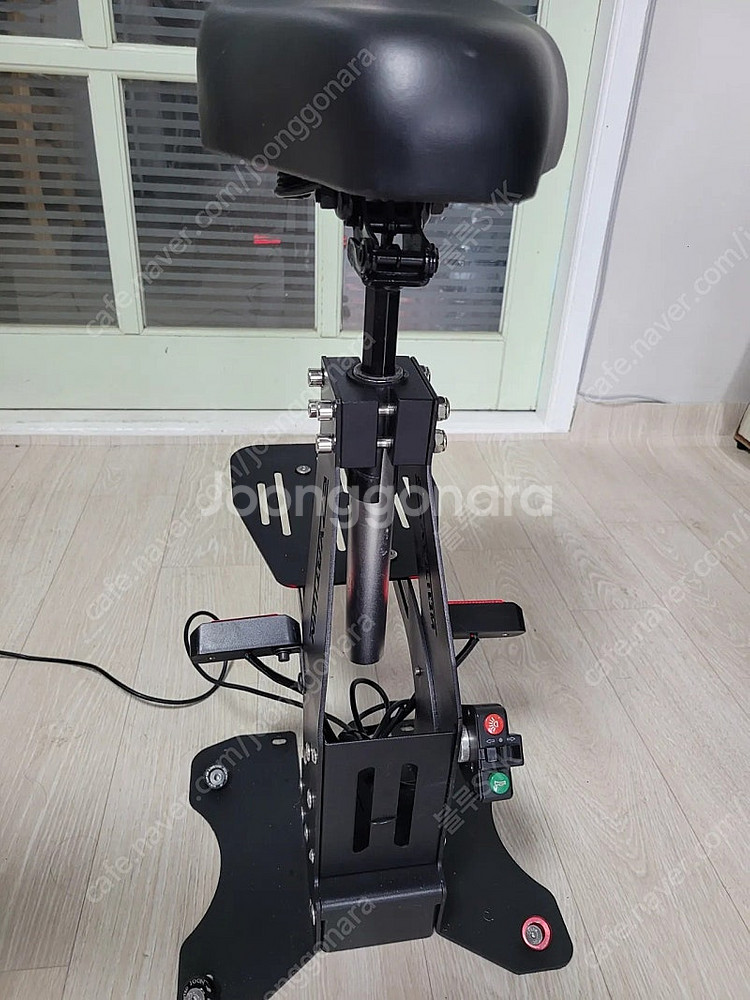 전동킥보드 이지베이션 타우러스 버칼안장(윙카튜닝)--2
