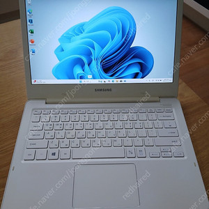 삼성 노트북 i3 ram8 128g NT500R3W-KD3S
