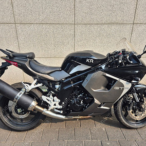 효성 코멧 650R 17년식 신차급 보관만 한 차량 팔아요