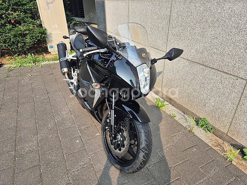 효성 코멧 650R 17년식 신차급 보관만 한 차량 팔...--2