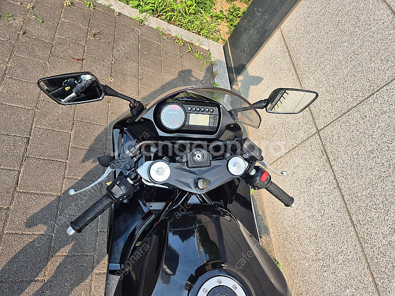 효성 코멧 650R 17년식 신차급 보관만 한 차량 팔...--5