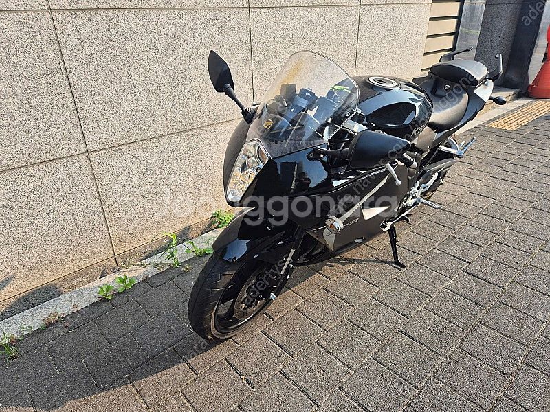 효성 코멧 650R 17년식 신차급 보관만 한 차량 팔...--6