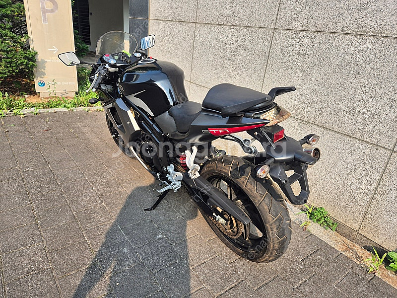 효성 코멧 650R 17년식 신차급 보관만 한 차량 팔...--7