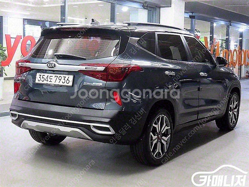 수원중고차 셀토스 디젤 1.6 2WD 노블레스 2020...--4