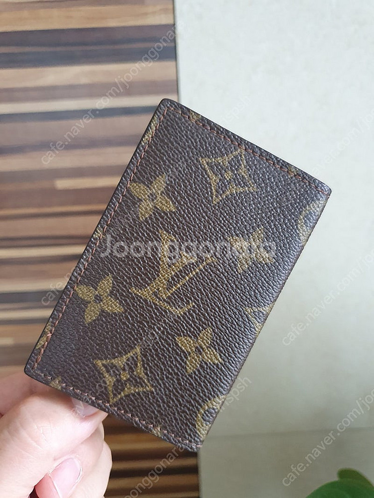 정품 루이비통 모노그램 카드지갑(상태좋음)--1