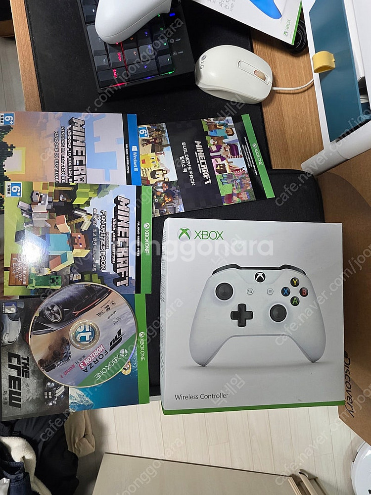 평택 xbox one s 500GB 판매합니다.--1