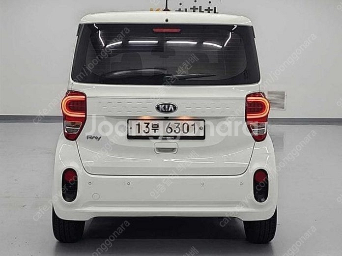 레이중고 완전무사고 흠결없는중고차 내외부깔끔 관리잘됨--8